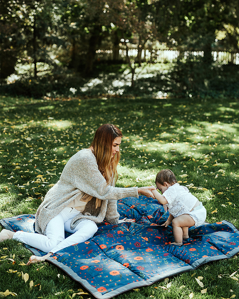 Little Unicorn Water Resistant Outdoor Blanket 152 X 152 Cm Little Unicorn Water Resistant Outdoor Blanket 152 X 152 Cm