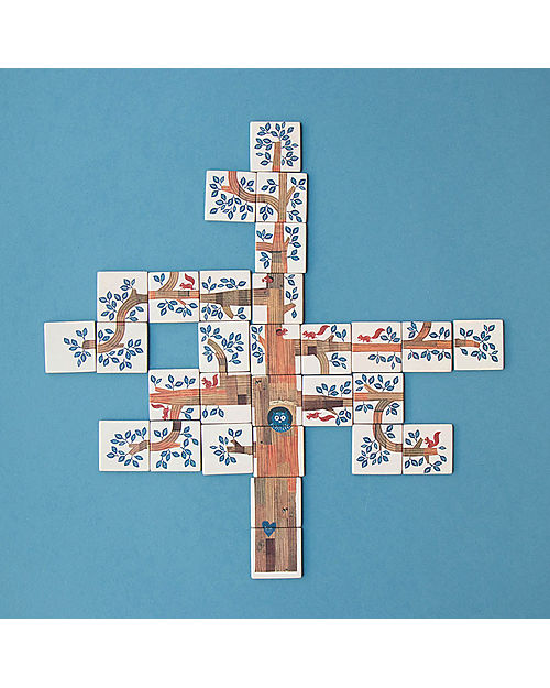 Londji Pocket Game Dream a Tree - Build the Squirrel Tree - Recycled Cardboard Board Games