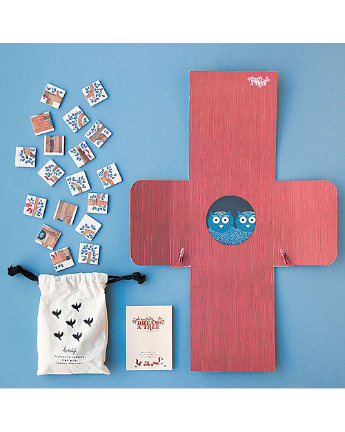 Londji Pocket Game Dream a Tree - Build the Squirrel Tree - Recycled Cardboard Board Games