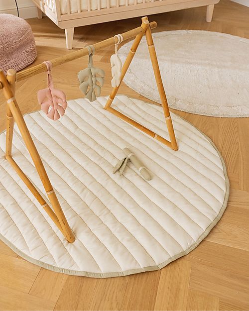 Lorena Canals Reversible Play Mat - Leaf - Olive Green - GOTS Organic Cotton - Bamboo Collection - Diameter 100 cm Carpets