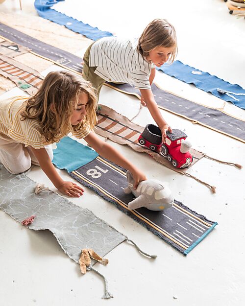 Lorena Canals Ride & Roll Airplane Set - Plane + Track - Grey/Light Blue/Green - 4 Meter Long Track Playmats