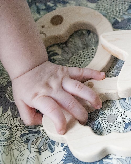 Loullou Natural Teether, Heart Toy - Maple Wood Teethers