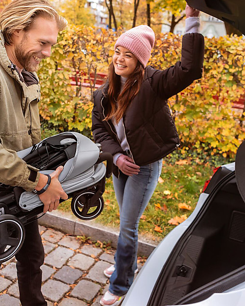 Maxi Cosi Stroller Mara - Brave Grey - From Birth to 4 years - Ultracompact and light Lights Strollers