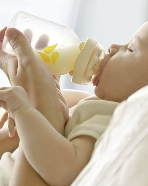 Medela 150 m Bottle with Calma Teat - Developed to avoid nipple confusion Baby Bottles