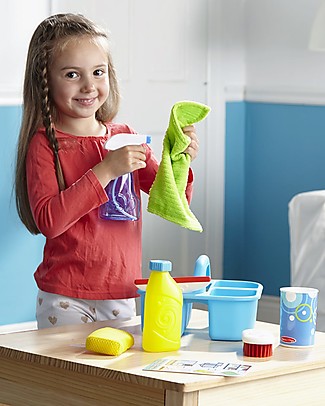 Melissa & Doug Cleaning Play Set - Let's Play House! - Motor Skills and Imaginative Play! null