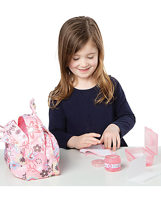 Melissa & Doug Mine to Love - Doll Diaper Bag Set - 7 pieces Dolls Accessories