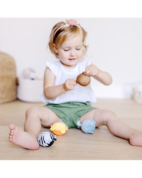 Melissa & Doug Rollables Safari Friends - Infant and Toddler Toy - 4 Pieces Soft Toys