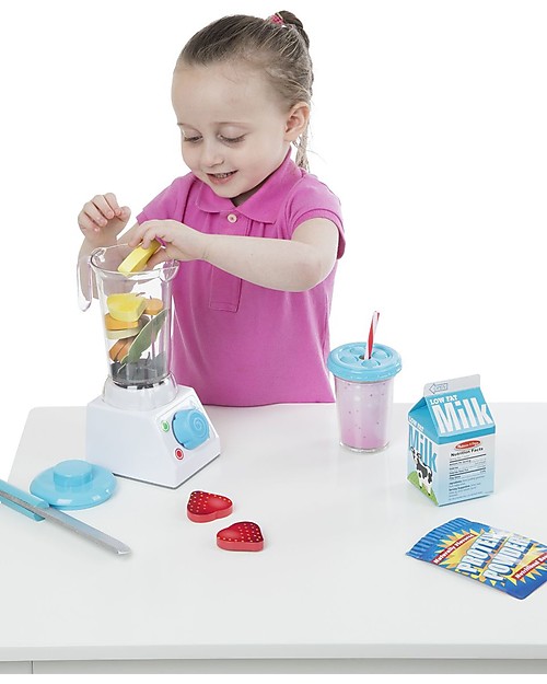 Melissa & Doug Smoothie Maker Blender Set - Great gift idea! Toy Kitchens