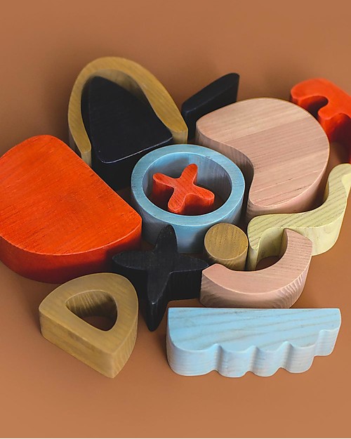 MinMin Copenhagen Abstract Art Building Blocks - Montessori Game - 100% Wood Wooden Blocks and Construction Sets