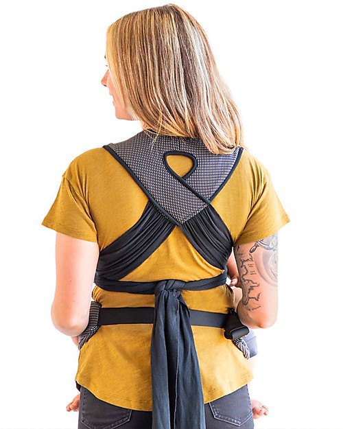 Moby Wrap Cloud Hybrid Carrier - Easy to wear! - High rise - Charcoal Grey, Checked Baby Carriers