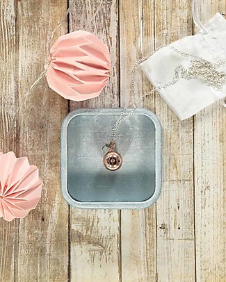 Nibbling Bola with Silver Chain Pregnancy Necklace in Rose Gold Pleated Pregnancy Chimes
