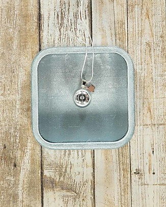 Nibbling Bola with Silver Chain Pregnancy Necklace in Silver Pleated Pregnancy Chimes