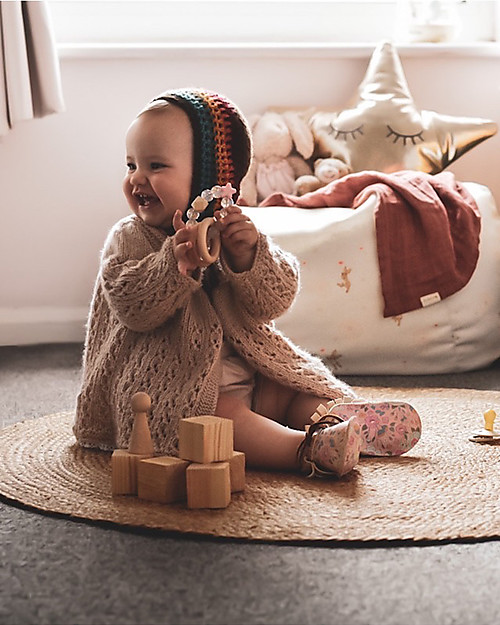 Nibbling Rattle Teething Ring 2-in-1 - Candy Pink - Natural Wood and Food Grade Silicone! Teethers