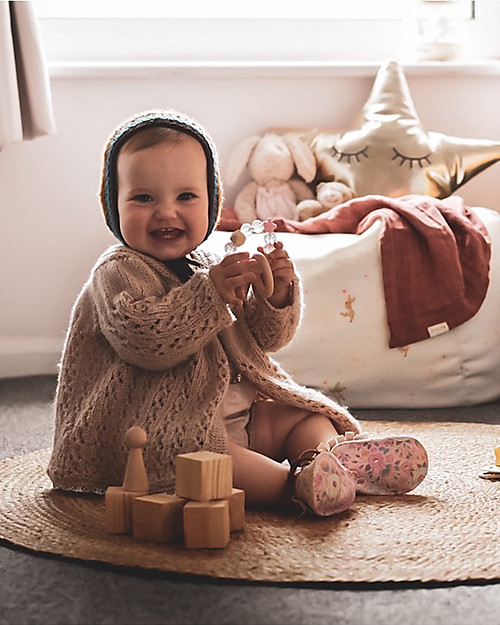 Nibbling Rattle Teething Ring 2-in-1 - Candy Pink - Natural Wood and Food Grade Silicone! Teethers