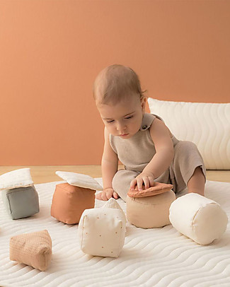Nobodinoz Sensory Game Shape - Multicolor Organic Muslin Rattles