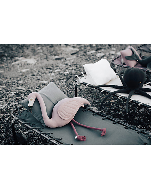 Flamingo top shaped cushion