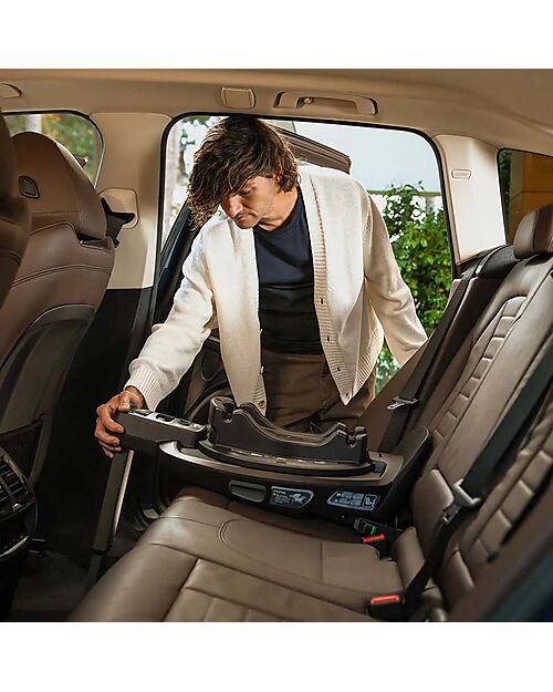 Nuna Curv Car Seat Base - Caviar - 360° Rotation Car Seat Accessories