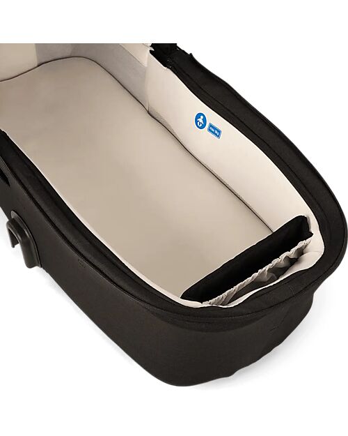Nuna Demi Next Carrycot - Caviar - Elegant and Versatile Pram Systems