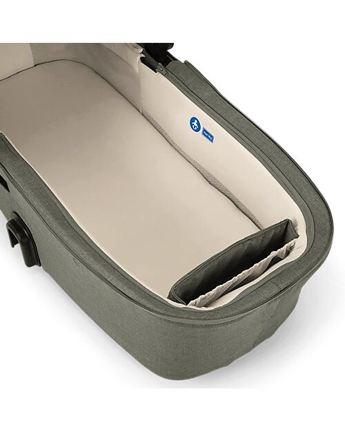 Nuna Demi Next Carrycot - Pine - Elegant and Versatile Pram Systems