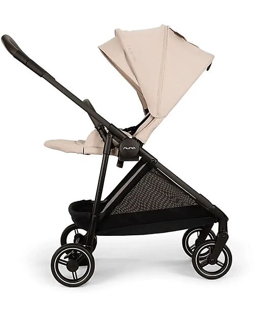 Nuna Ixxa Stroller - Biscotti - Ultralight and Compact only 6Kg! Lights Strollers