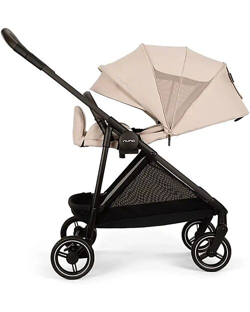 Nuna Ixxa Stroller - Biscotti - Ultralight and Compact only 6Kg! Lights Strollers