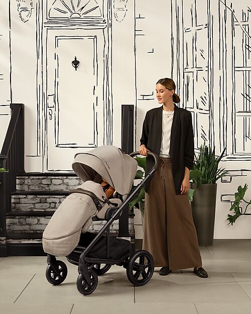 Nuna Mixx Next Stroller - Cosmopolitan - Coffee - with MagneTech Secure Snap Pushchairs