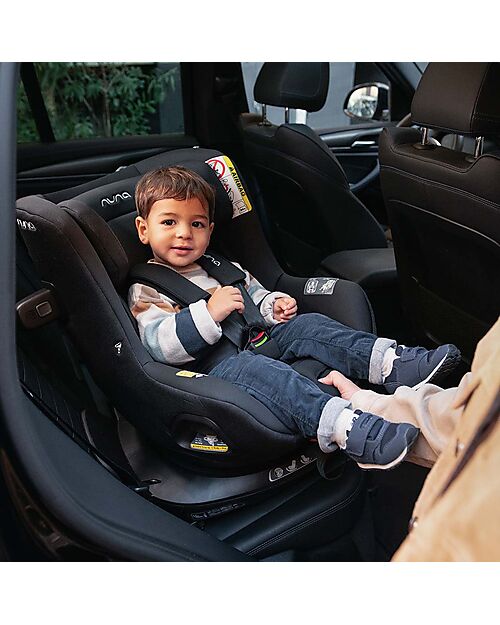 Nuna Pruu Car Seat - Caviar - 0-4 years - Comfortable and Ultra-Safe Car Seats Group 0+/1