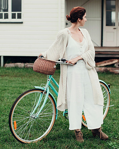 Olli Ella Chari Mama Rattan Bag 28 x 19 x 18 cm, Natural - From bag to bike basket! Makeup Bags and Pouches