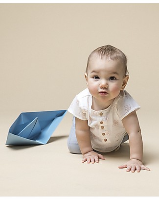 Origami Girl T-shirt with Pocket and Wooden Buttons - Milk fiber and organic cotton T-Shirts And Vests