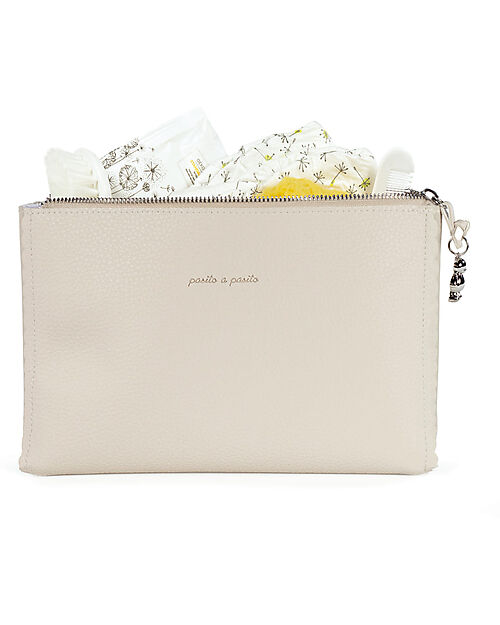 Pasito a Pasito Toilet Case Icon - Cream - 21x18x8 cm Makeup Bags and Pouches