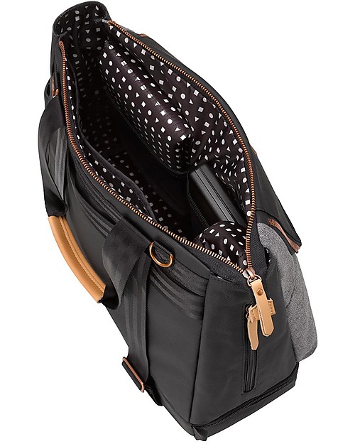 Petunia Pickle Bottom Pivot Pack - Graphite/Black- A Modern Silhouette and a Roomy Interior -Easy to Convert from a Stylish Bag to a Practical Backpack! Changing Backpack