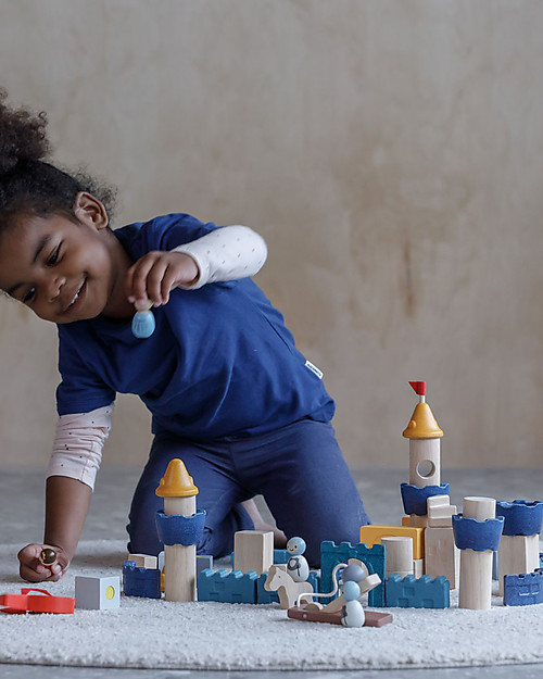 PlanToys Castle Wooden Blocks - Includes Characters Wooden Blocks and Construction Sets