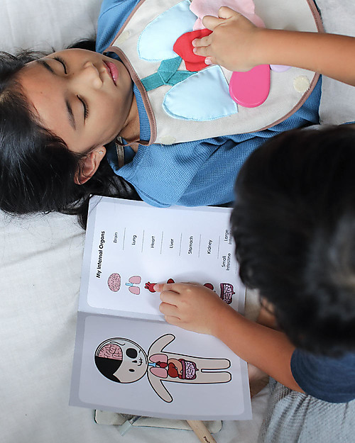 PlanToys Educational Toy Surgeon Set - Learn how the human body works in a fun way! STEM toys