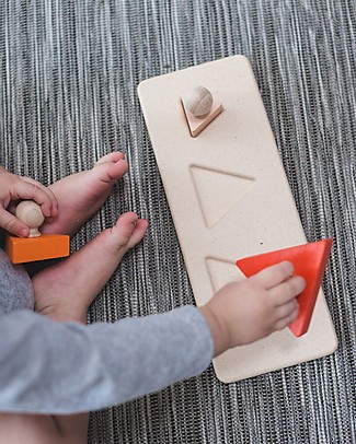 PlanToys Triangle Matching Puzzle, 3 pieces - Learn about Shapes! Montessori Activity