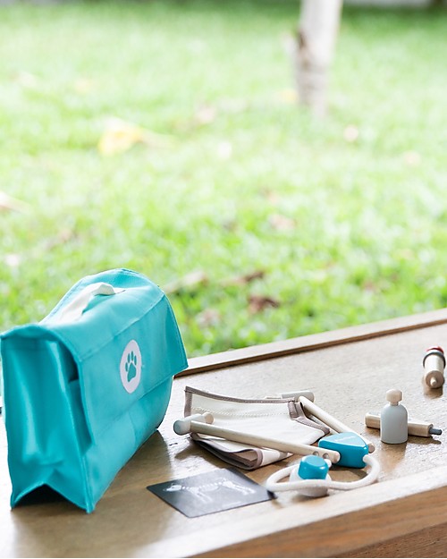 PlanToys Vet set Wooden Toy Pretend Play