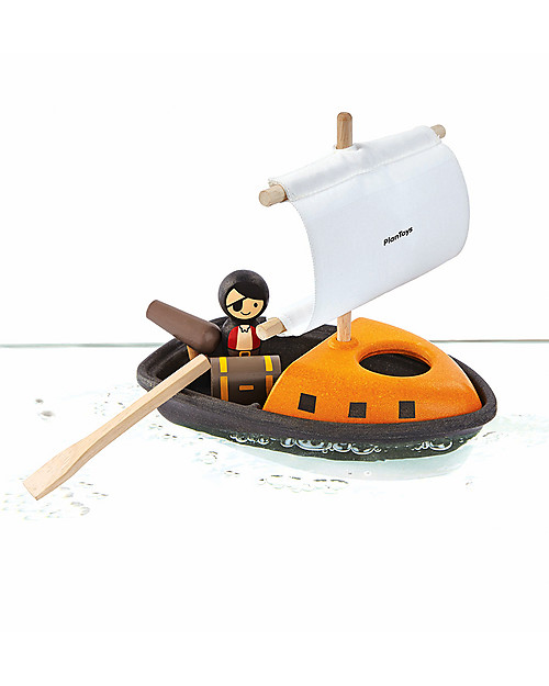 PlanToys Wooden Floating Pirate Boat 21 x 22 x 12 cm - Eco-friendly fun! Traditional Toys