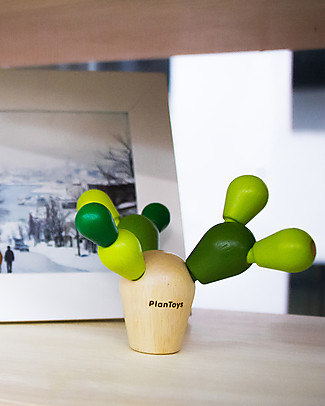 PlanToys Wooden Mini Cactus Balancing Game, 1-2 players - Eco-friendly fun! Creative Toys