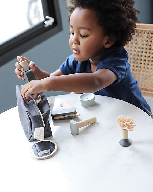 PlanToys Wooden Toy Shave Set - Fun and eco-friendly! Pretend Play