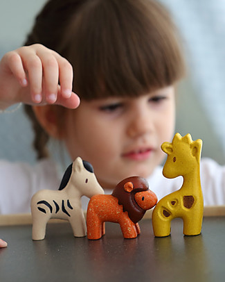PlanToys Wooden Toy Wild Animals Set Story Making Games