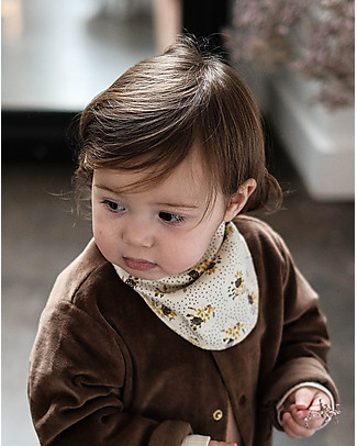 Poudre Organic Bandana Bib Asperule - Almond Milk Fleurs - 100% organic cotton Bandana Bibs