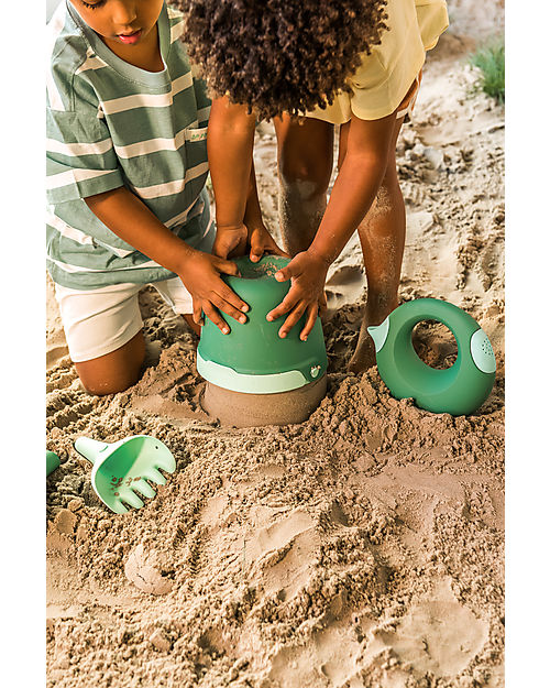 Quut Bucki Beach Bucket - Garden Green Beach Toys