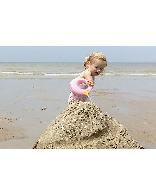 Quut Cana Toy and Watering Can 500 ml - Banana Pink - Fun and Safe for the whole Family! Beach Toys