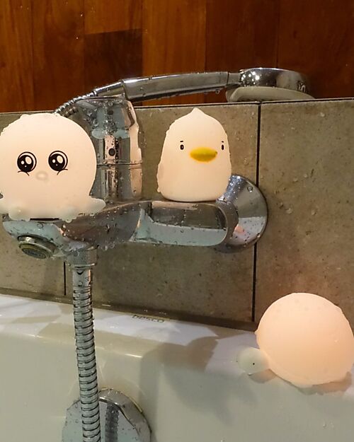 Rabbit & Friends Set of 3 Mini Waterproof Lamps - Luminous Bath Toy - Turtle Duck and Octopus Bath Toys