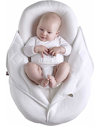 Red Castle Cocoonababy® Nest with Fitted Sheet - White - Mighty Rabbit