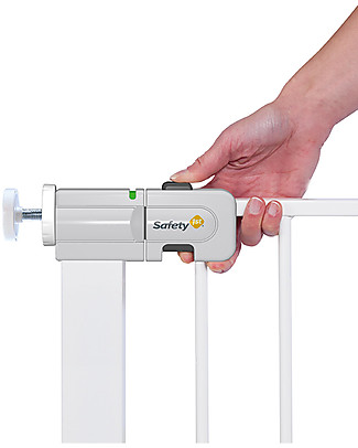 Safety 1st 73-80 cm Easy Close Metal Baby Gate, (kit available to extend up to 136 cm) Safety Gates