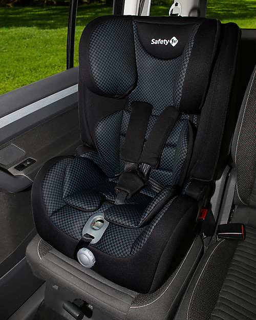 Iso Fix Isofix System On Outer Rear Seats Safety 1st EverFix