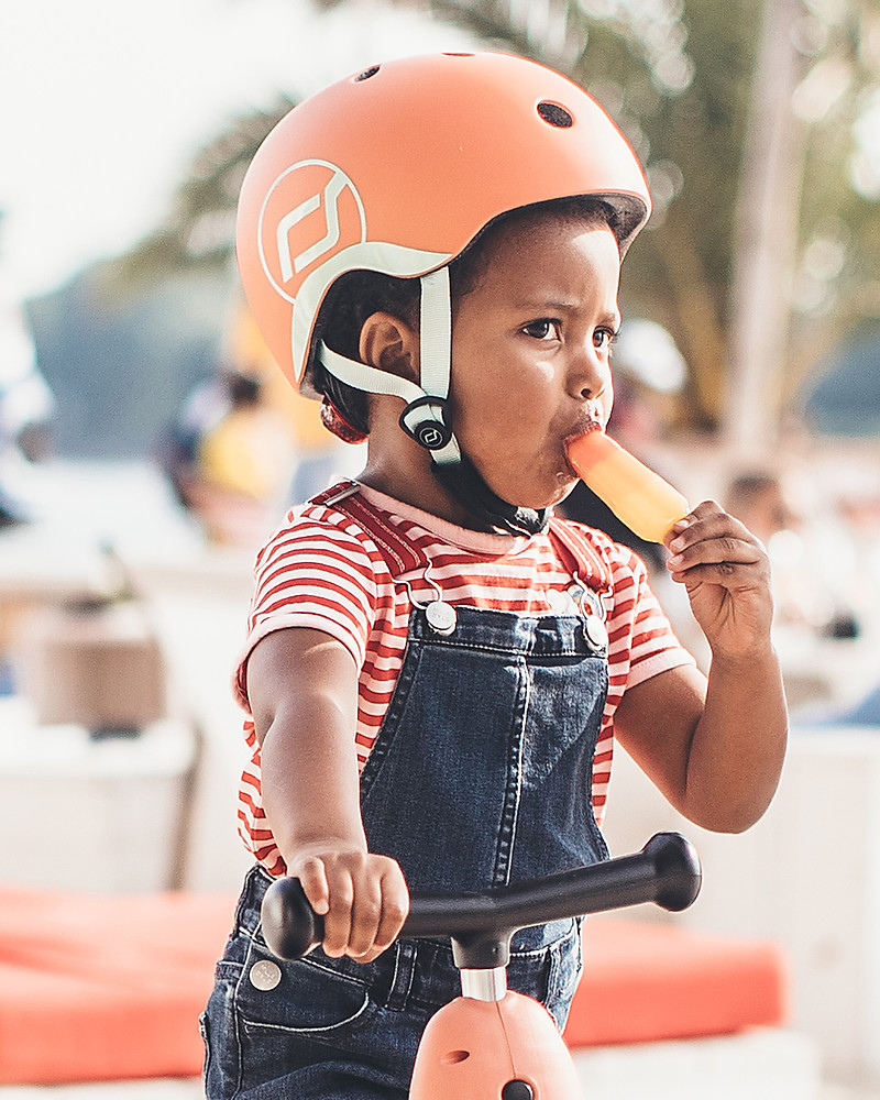 Scoot and Ride Includes LED Safety Light and Soft Fleece Padding for Extra Protection Matte Finish Children's Helmet with Adjustable Straps 