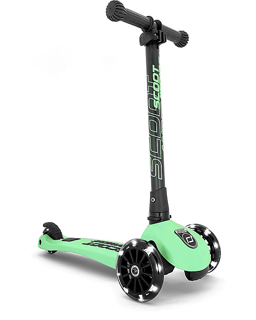 Scoot and Ride Foldable Kids Scooter Highwaykick 3 LED - Kiwi - 3-6 years old Scooters