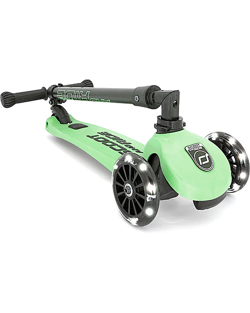 Scoot and Ride Foldable Kids Scooter Highwaykick 3 LED - Kiwi - 3-6 years old Scooters