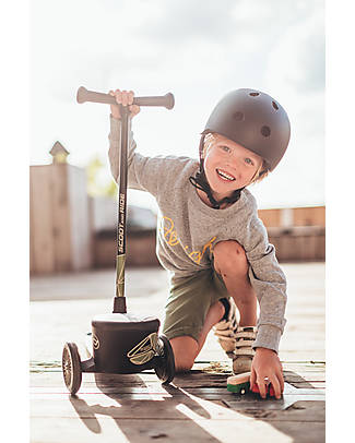 Scoot and Ride HWK2 Lifestyle Kids Scooter - Green Lines - 2 to 5 years - Up to 50kg! Scooters
